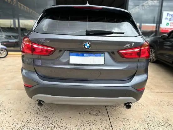 BMW-X1-2.0 16V TURBO ACTIVEFLEX SDRIVE20I 4P AUTOMÁTICO BMW-X1-2017