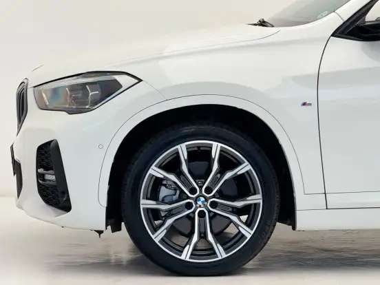 BMW-X1-2022
