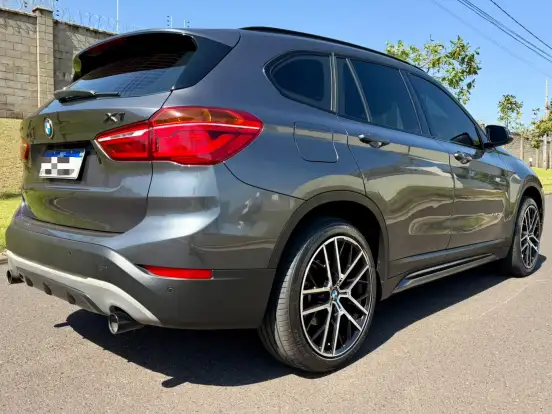 BMW-X1-2016