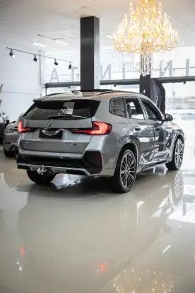 BMW-X1-2024