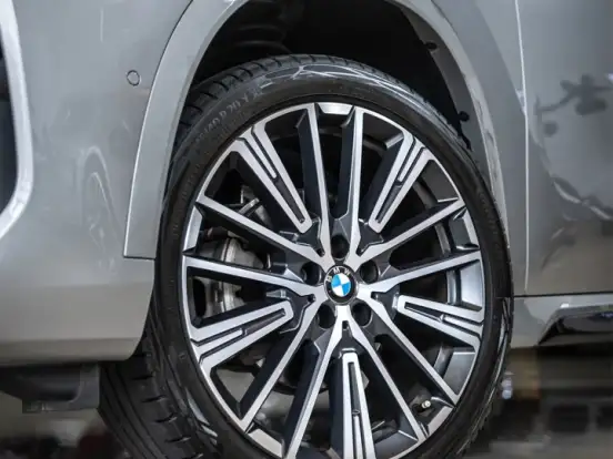 BMW-X1-2.0 16V TURBO GASOLINA SDRIVE20I M SPORT STEPTRONIC BMW-X1-2024