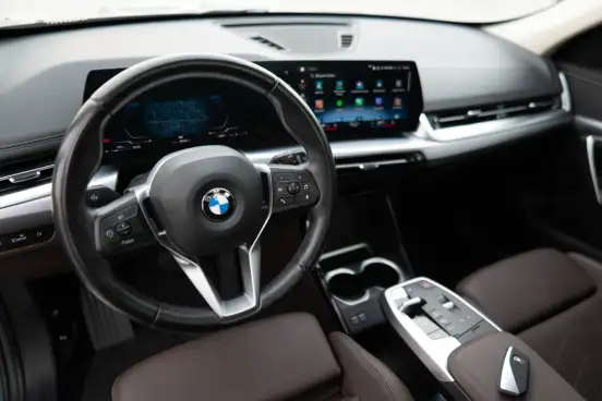 BMW-X1-2023