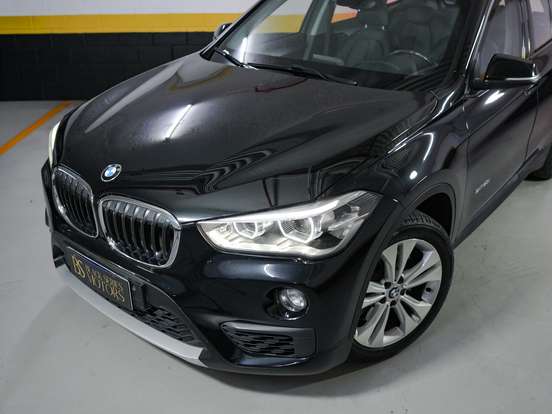 BMW-X1-2016
