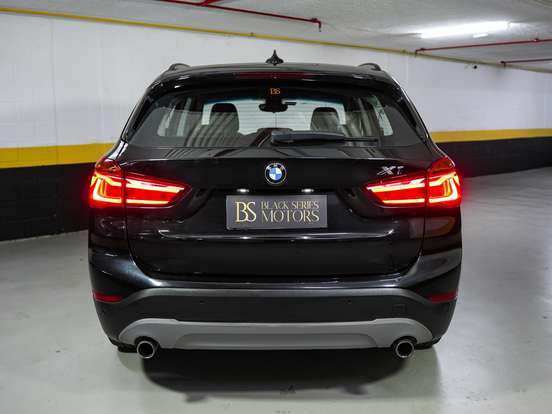 BMW-X1-2016