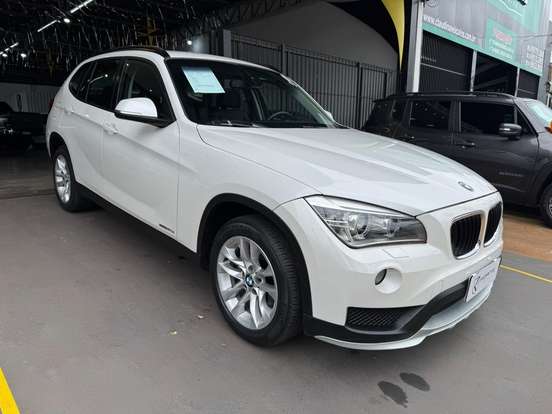 BMW-X1-2.0 16V TURBO ACTIVEFLEX SDRIVE20I 4P AUTOMÁTICO BMW-X1-2014