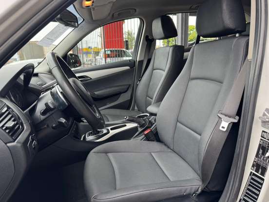 BMW-X1-2.0 16V TURBO ACTIVEFLEX SDRIVE20I 4P AUTOMÁTICO BMW-X1-2014