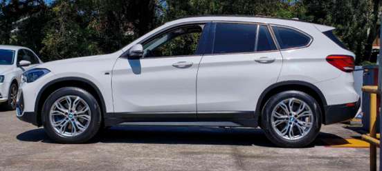 BMW-X1-2021
