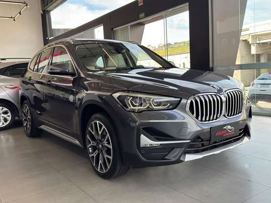 BMW-X1-2.0 16V TURBO ACTIVEFLEX SDRIVE20I X-LINE 4P AUTOMÁTICO BMW-X1-2022