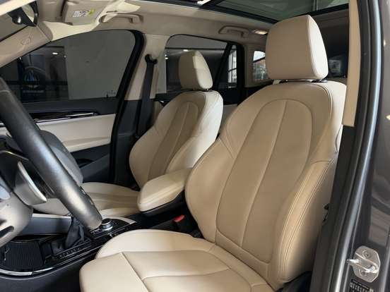 BMW-X1-2021