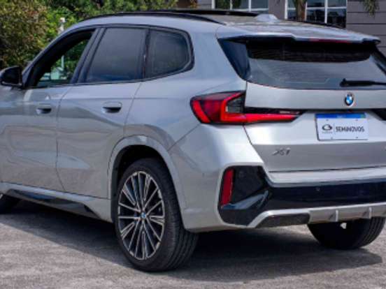 BMW-X1-2.0 16V TURBO GASOLINA SDRIVE20I M SPORT STEPTRONIC BMW-X1-2024