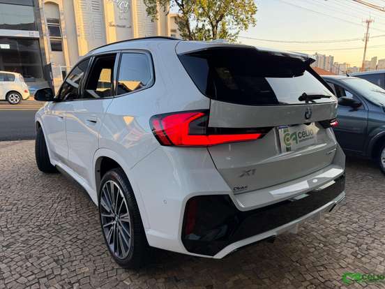 BMW-X1-2024