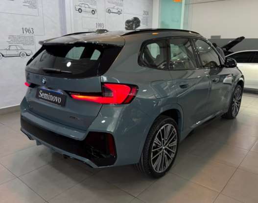 BMW-X1-2024
