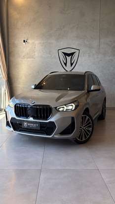 BMW-X1-2023