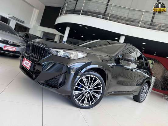 BMW-X1-2023
