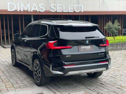 BMW-X1-2.0 16V TURBO GASOLINA SDRIVE20I X-LINE STEPTRONIC BMW-X1-2024