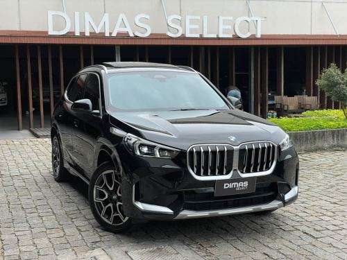 BMW-X1-2024