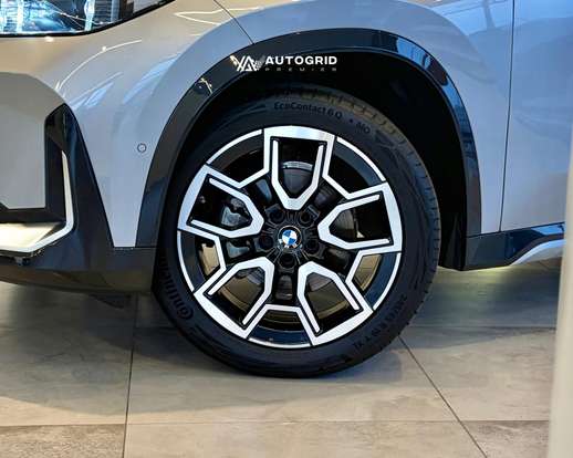 BMW-X1-2025