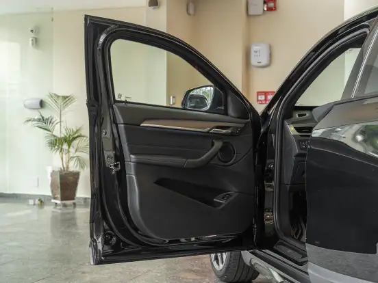 BMW-X2-2019