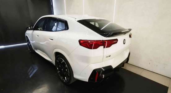 BMW-X2-2.0 TURBO GASOLINA XDRIVE M35i STEPTRONIC BMW-X2-2024
