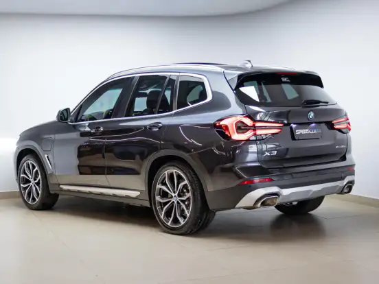 BMW-X3-2.0 16V HÍBRIDO X LINE XDRIVE30E STEPTRONIC BMW-X3-2024