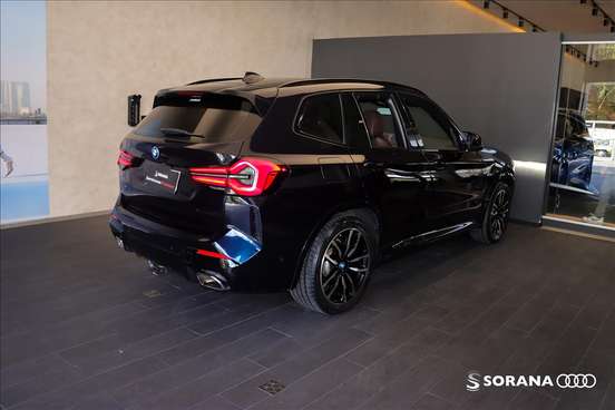 BMW-X3-2021