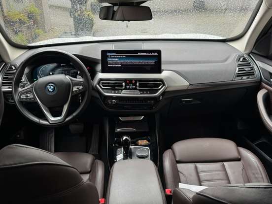 BMW-X3-2022