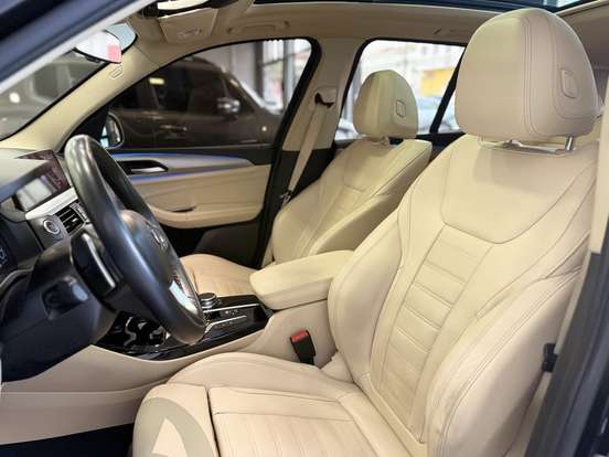 BMW-X3-2021