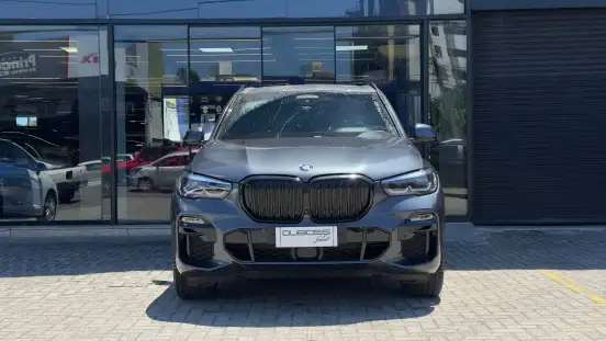 BMW-X5-2021
