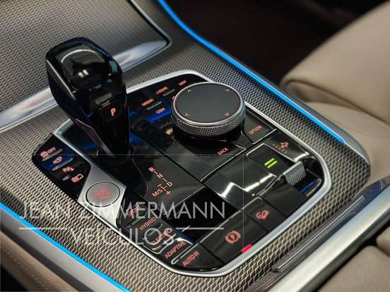 BMW-X5-2021