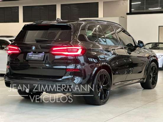 BMW-X5-3.0 I6 TURBO HÍBRIDO XDRIVE45E M SPORT AUTOMÁTICO BMW-X5-2021