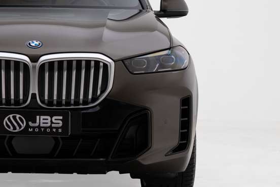 BMW-X5-2023