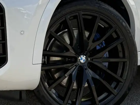 BMW-X6-3.0 TWINPOWER GASOLINA XDRIVE40I M SPORT AUTOMÁTICO BMW-X6-2023