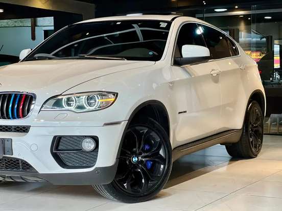BMW-X6-3.0 35I 4X4 COUPÉ 6 CILINDROS 24V GASOLINA 4P AUTOMÁTICO BMW-X6-2013