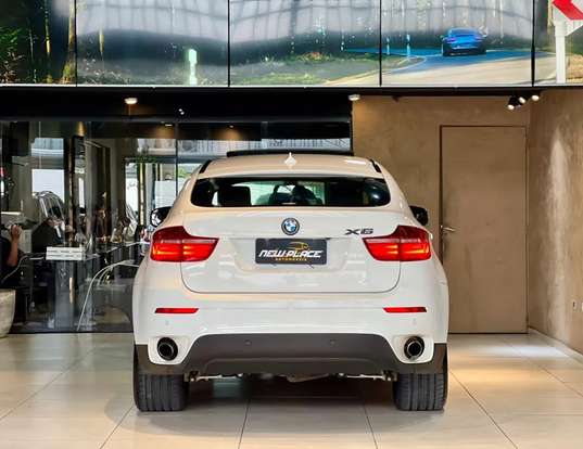 BMW-X6-3.0 35I 4X4 COUPÉ 6 CILINDROS 24V GASOLINA 4P AUTOMÁTICO BMW-X6-2013