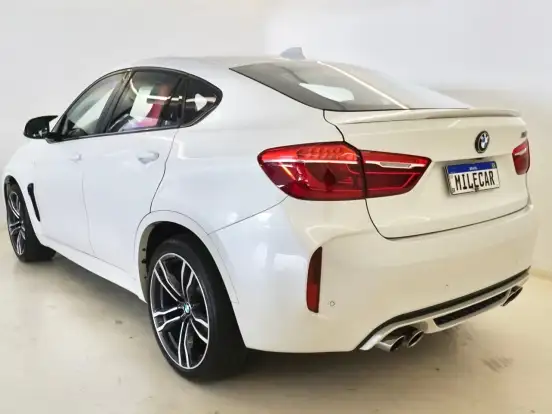 BMW-X6-4.4 M 4X4 COUPÉ V8 32V BI-TURBO GASOLINA 4P AUTOMÁTICO BMW-X6-2015