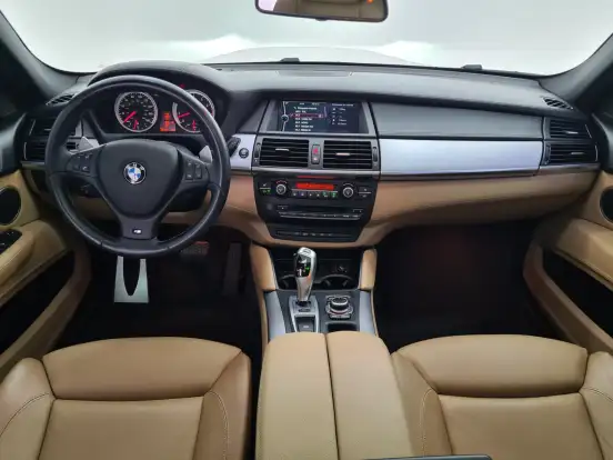 BMW-X6-4.4 M 4X4 COUPÉ V8 32V BI-TURBO GASOLINA 4P AUTOMÁTICO BMW-X6-2013