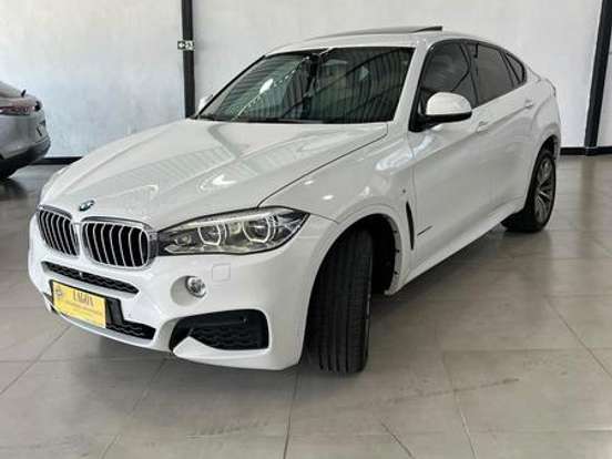 BMW-X6-4.4 50I 4X4 COUPÉ 8 CILINDROS 32V BI-TURBO GASOLINA 4P AUTOMÁTICO BMW-X6-2014