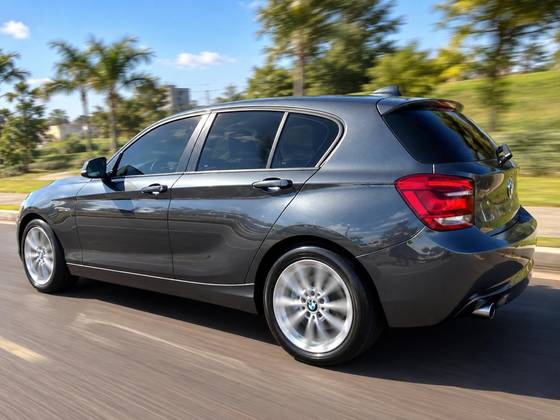 BMW 116i 1.6 16V TURBO GASOLINA 4P AUTOMÁTICO