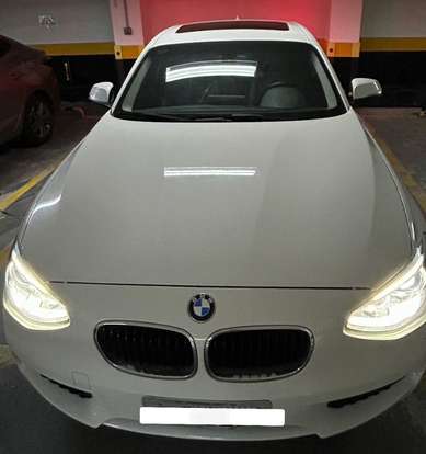 BMW-118i-2012