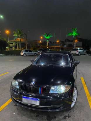 BMW-118i-2011