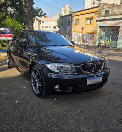 BMW 130i 3.0 SPORT HATCH 24V GASOLINA 4P AUTOMÁTICO