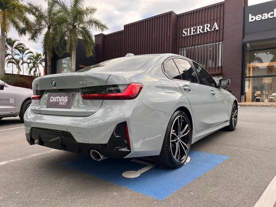 BMW-320i-2024