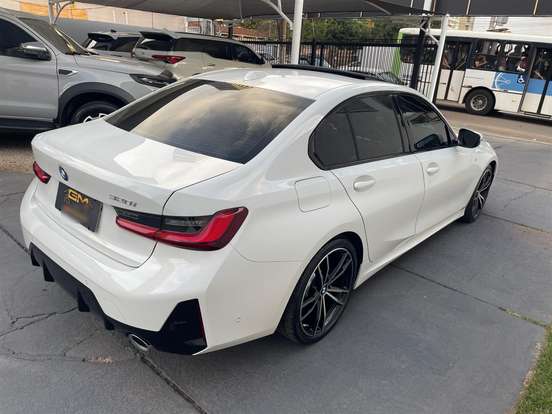 BMW-320i-2.0 16V TURBO FLEX M SPORT AUTOMÁTICO BMW-320i-2023