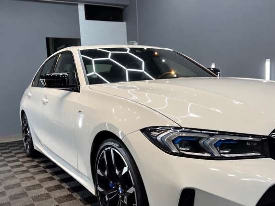 BMW-320i-2.0 16V TURBO FLEX M SPORT AUTOMÁTICO BMW-320i-2023