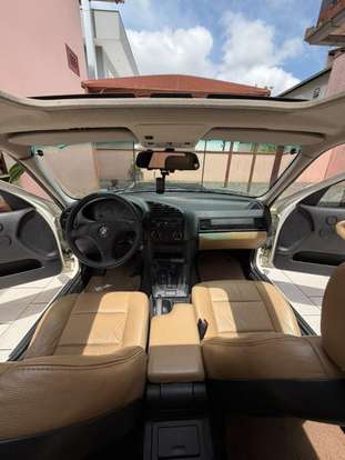 BMW-325i-1994