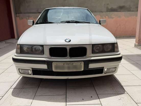 BMW-325i-2.5 SEDAN 24V GASOLINA 4P AUTOMÁTICO BMW-325i-1994