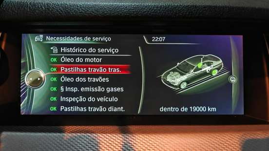 BMW-528i-2014