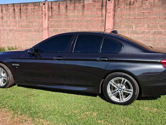 BMW-528i-2.0 M SPORT 16V GASOLINA 4P AUTOMÁTICO BMW-528i-2014