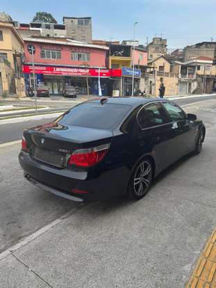 BMW-530i-2006