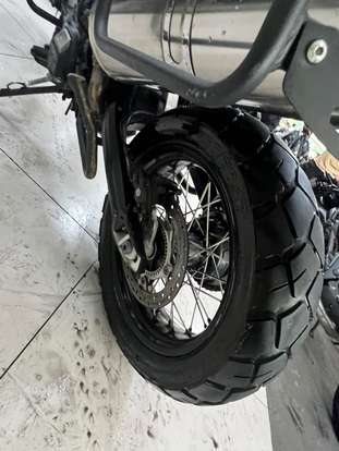 BMW-F 800 GS-2012